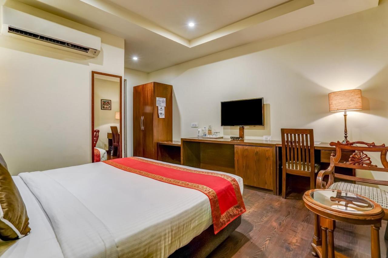 Townhouse 552Hotel Royal Court Jalandhar Dış mekan fotoğraf