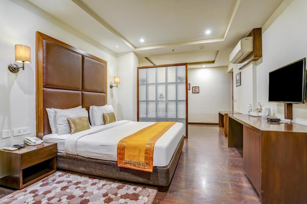 Townhouse 552Hotel Royal Court Jalandhar Dış mekan fotoğraf