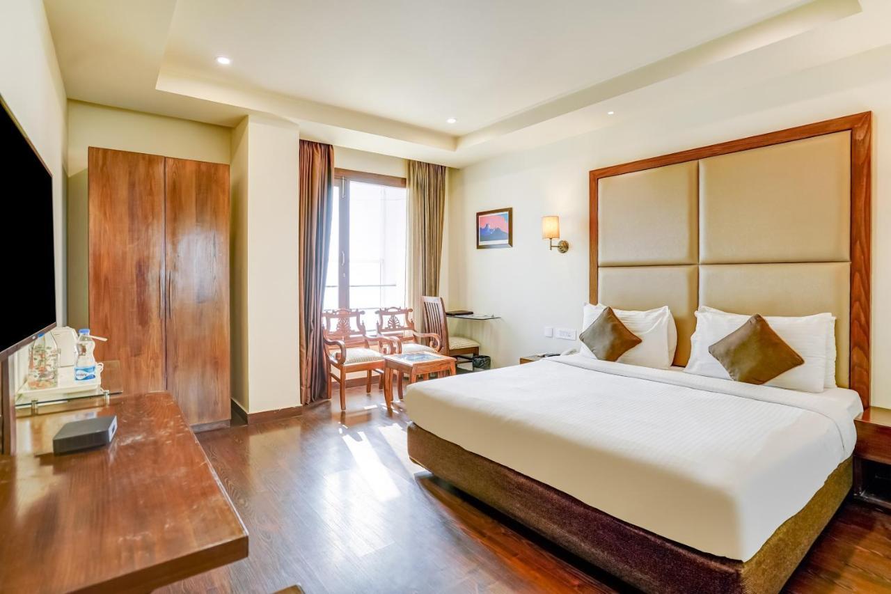 Townhouse 552Hotel Royal Court Jalandhar Dış mekan fotoğraf
