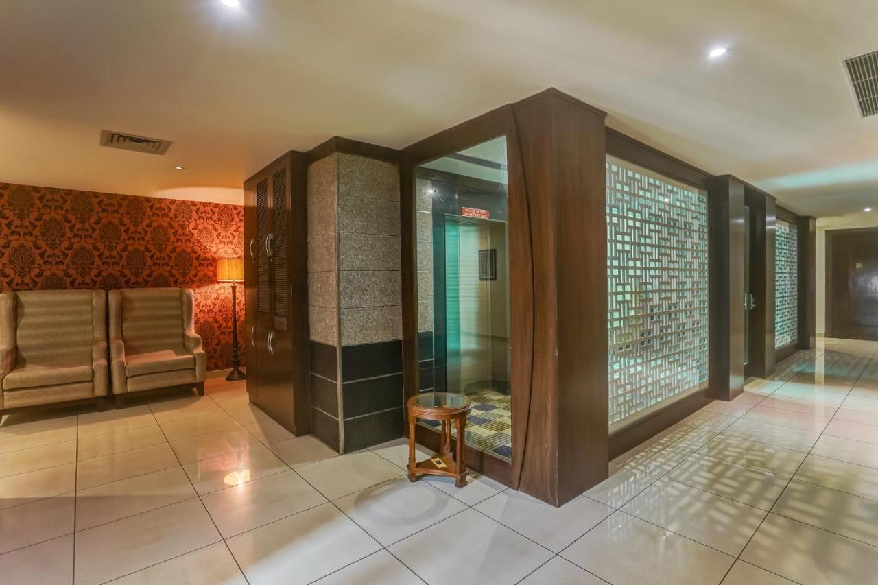 Townhouse 552Hotel Royal Court Jalandhar Dış mekan fotoğraf