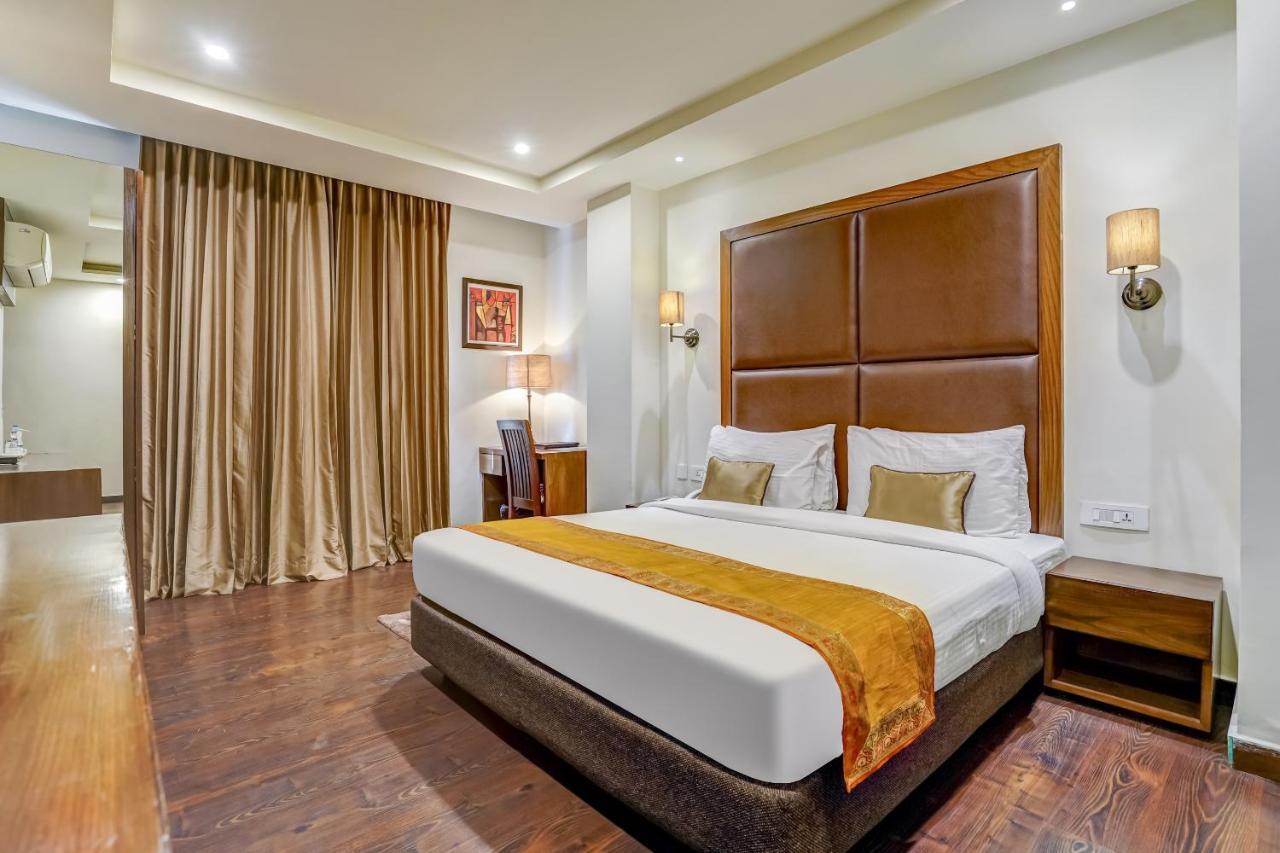Townhouse 552Hotel Royal Court Jalandhar Dış mekan fotoğraf